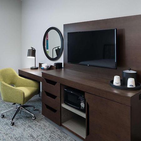 Hampton Inn & Suites Cape Canaveral Cruise Port, Fl Екстер'єр фото