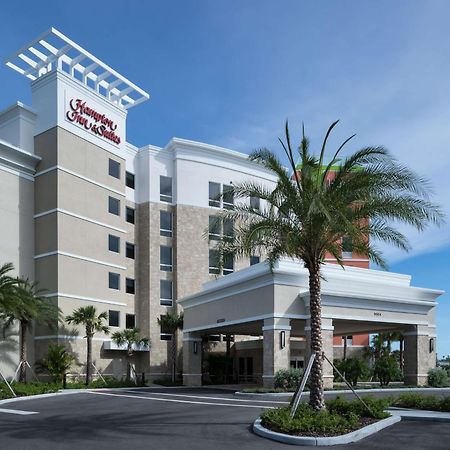 Hampton Inn & Suites Cape Canaveral Cruise Port, Fl Екстер'єр фото