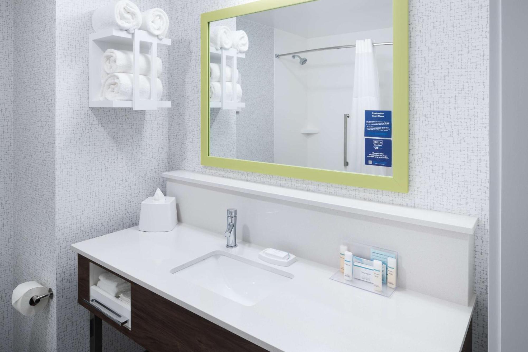 Hampton Inn & Suites Cape Canaveral Cruise Port, Fl Екстер'єр фото