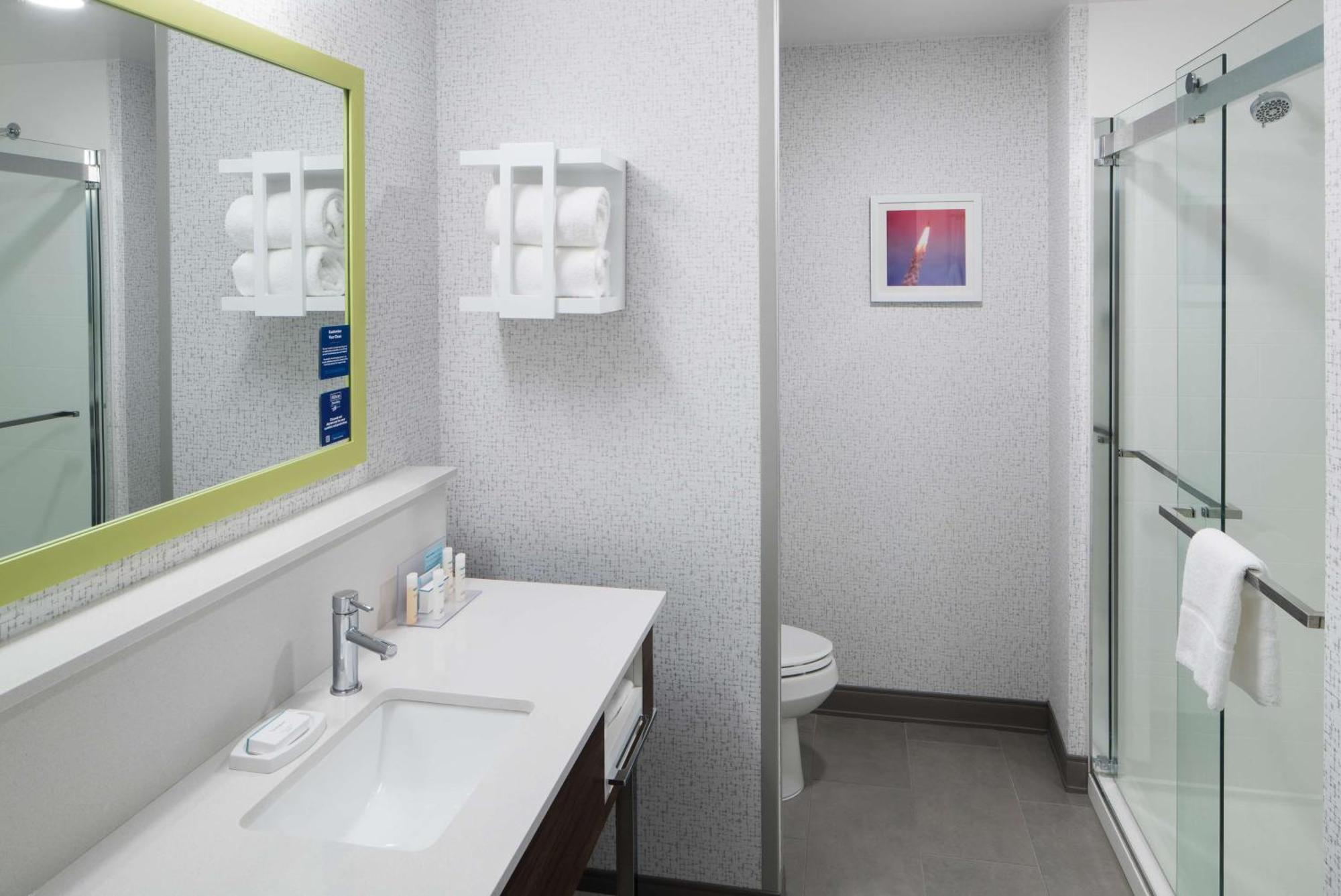 Hampton Inn & Suites Cape Canaveral Cruise Port, Fl Екстер'єр фото